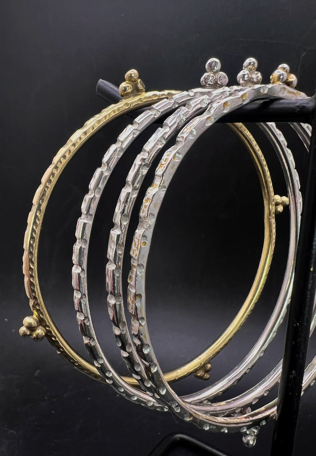 Oval Mata Bangles