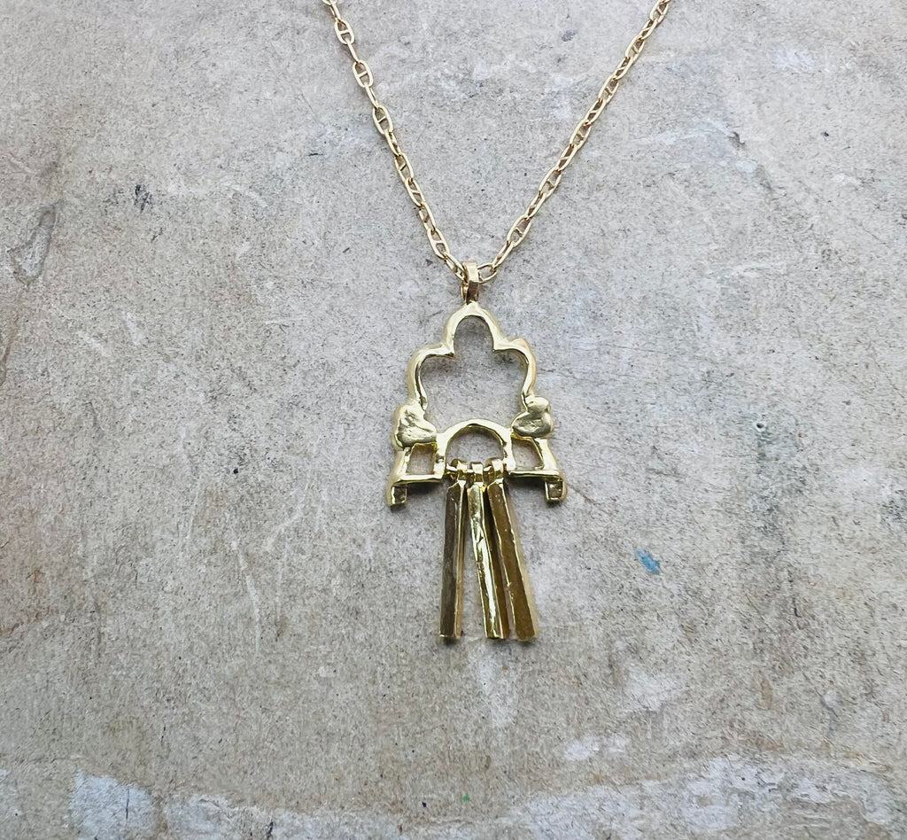 Gold Shikhara tassle necklace
