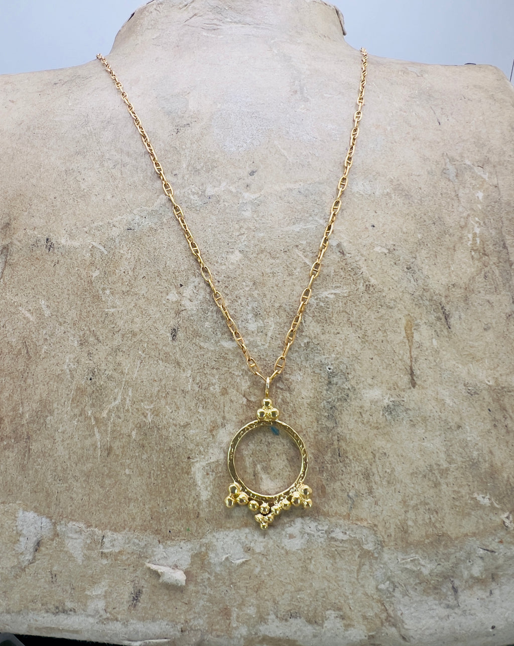 Mata piece necklace