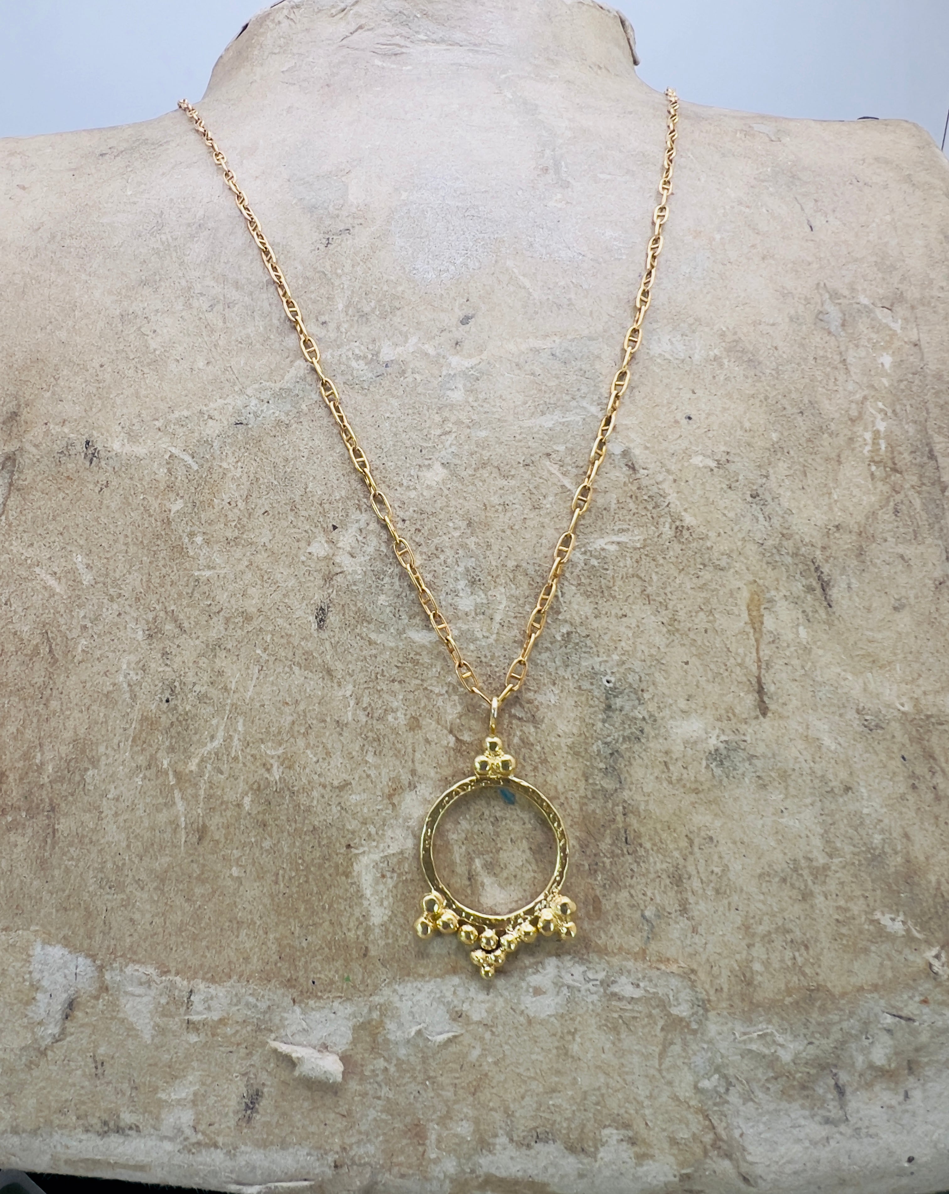 Mata piece necklace