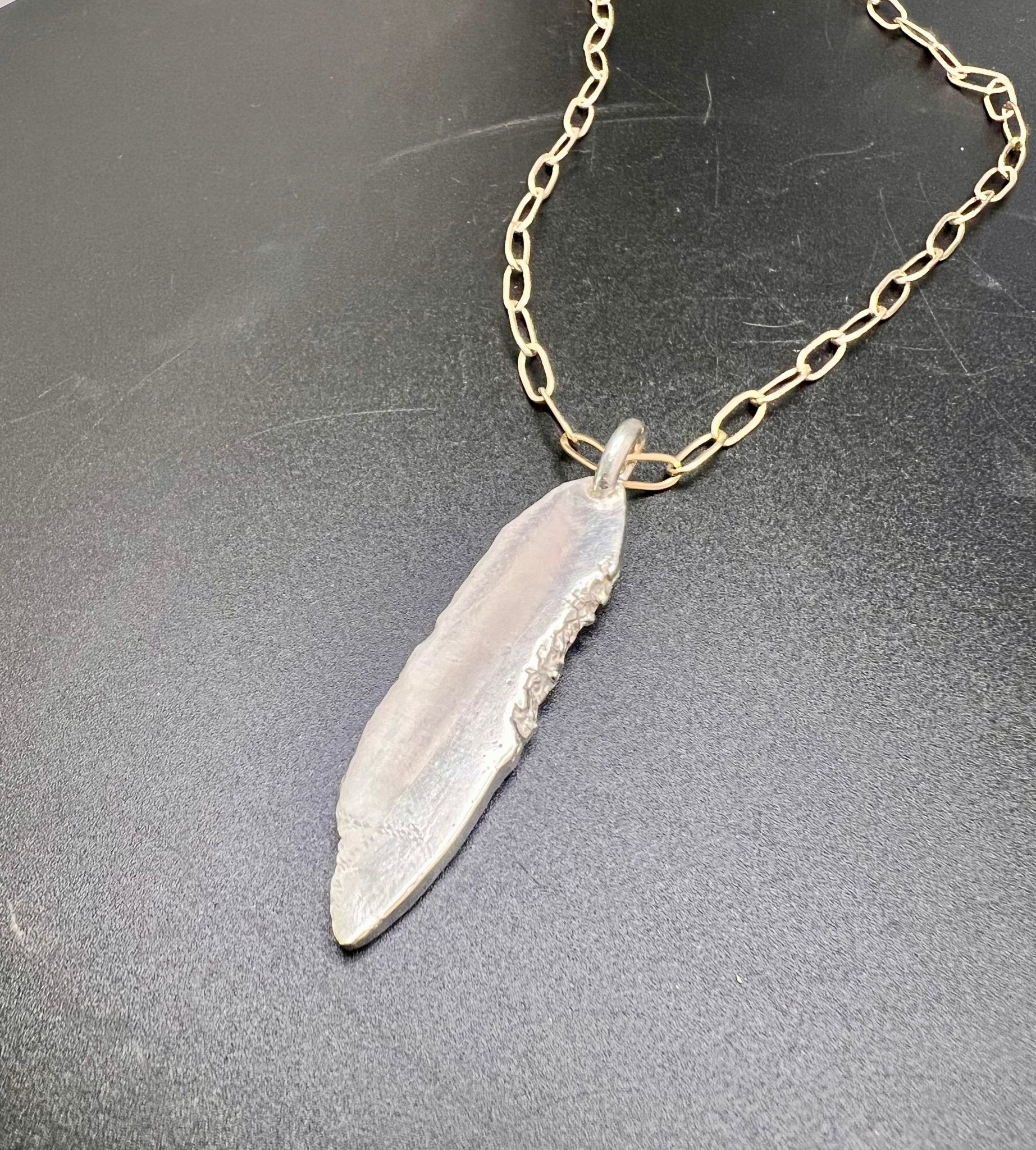 Ravine slice necklace