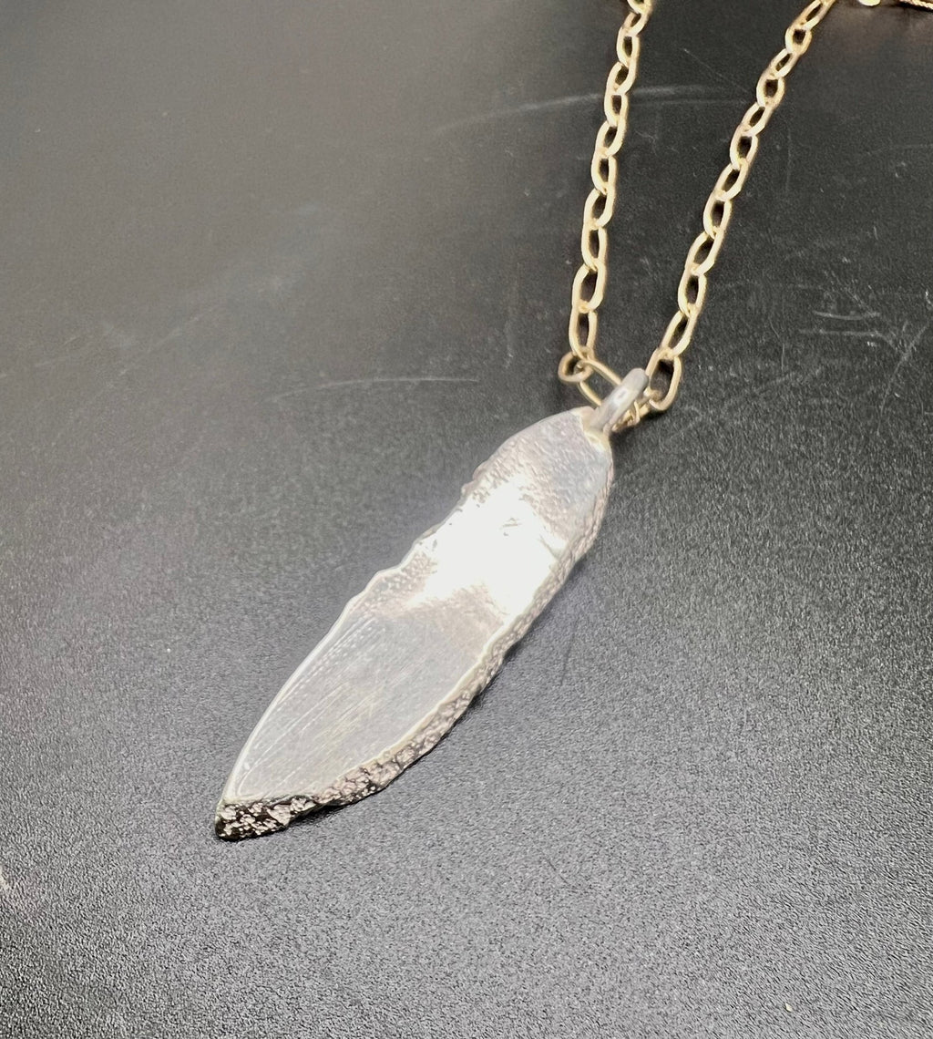 Ravine slice necklace