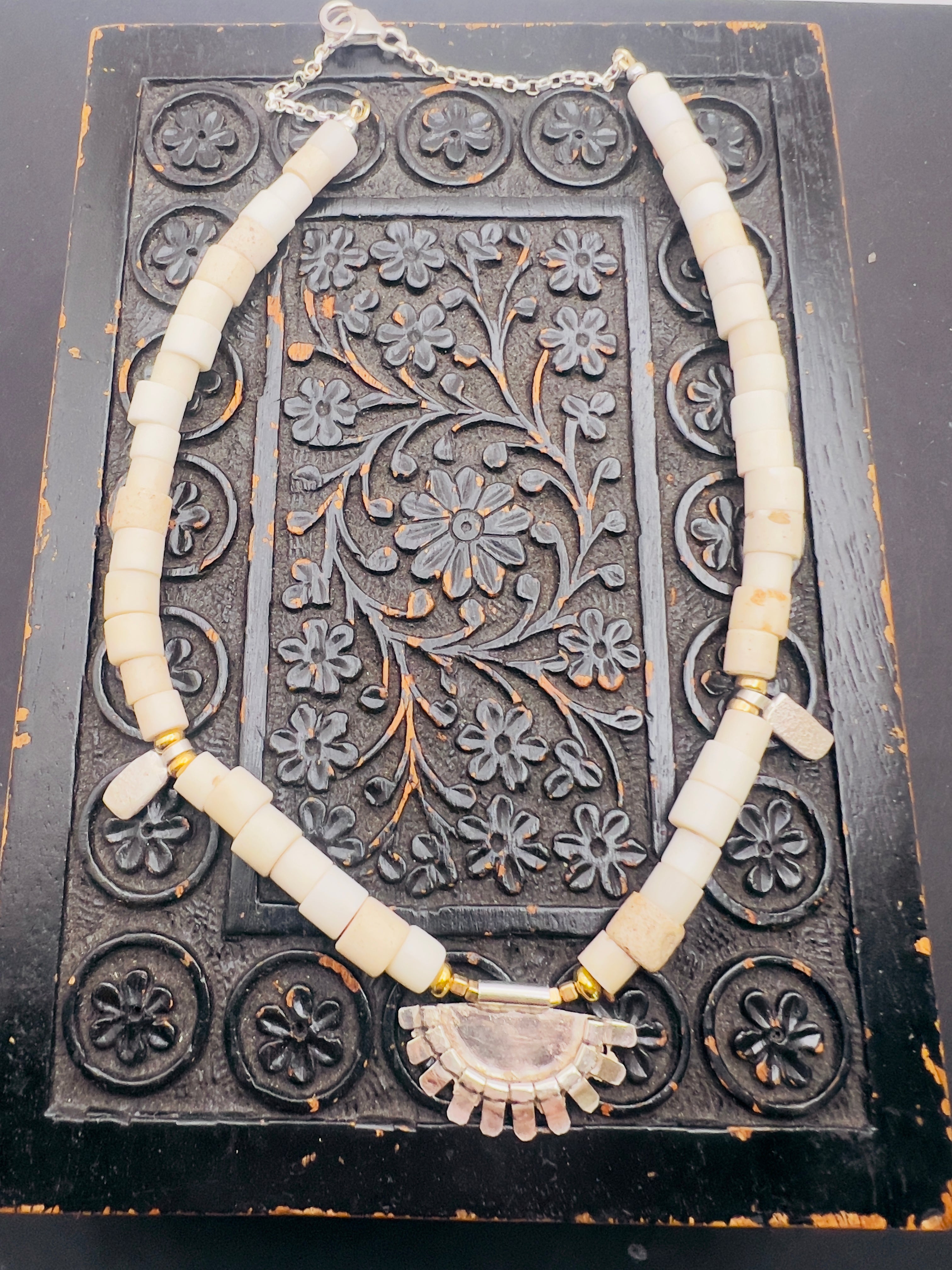 Porcelain trade bead Aztec necklace