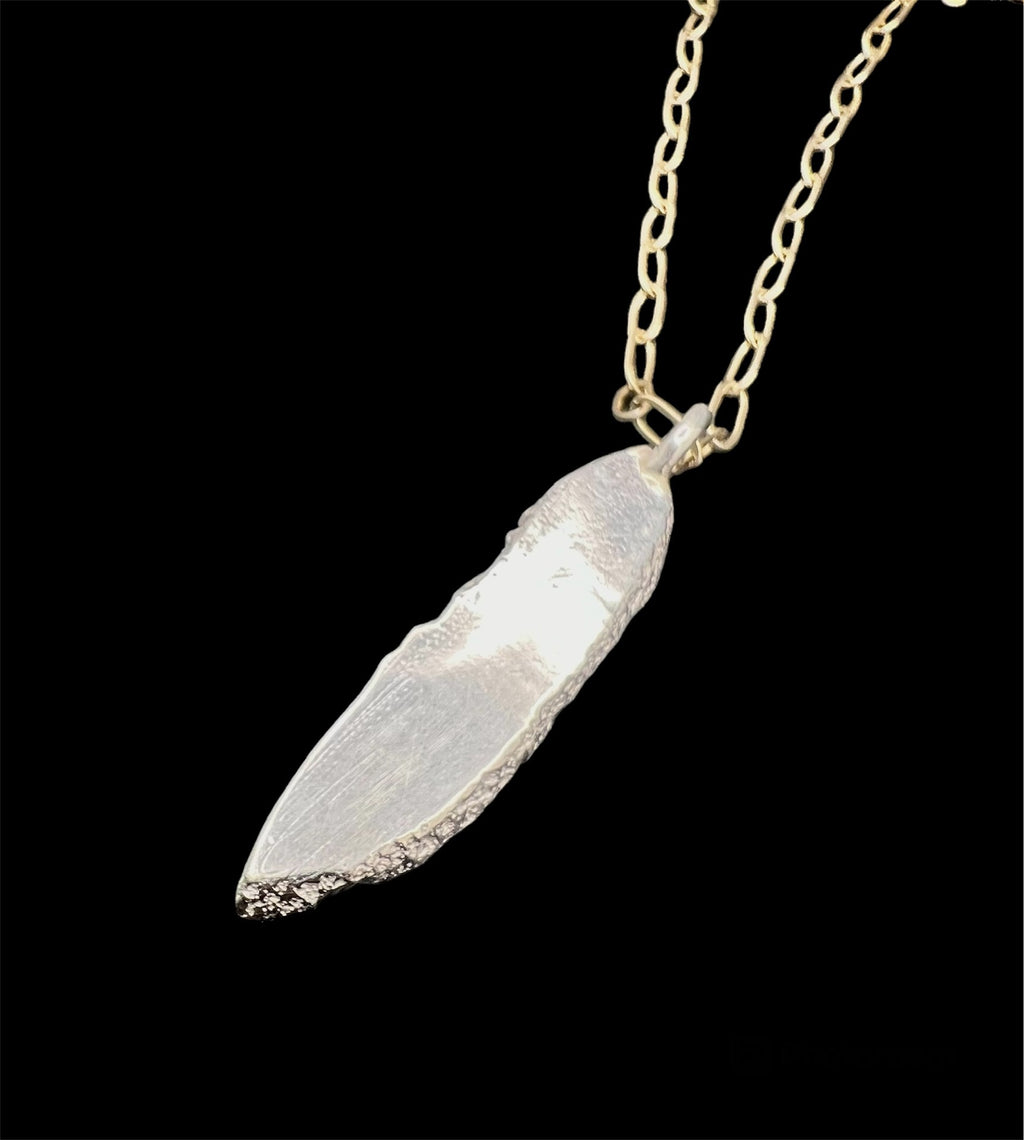 Ravine slice necklace