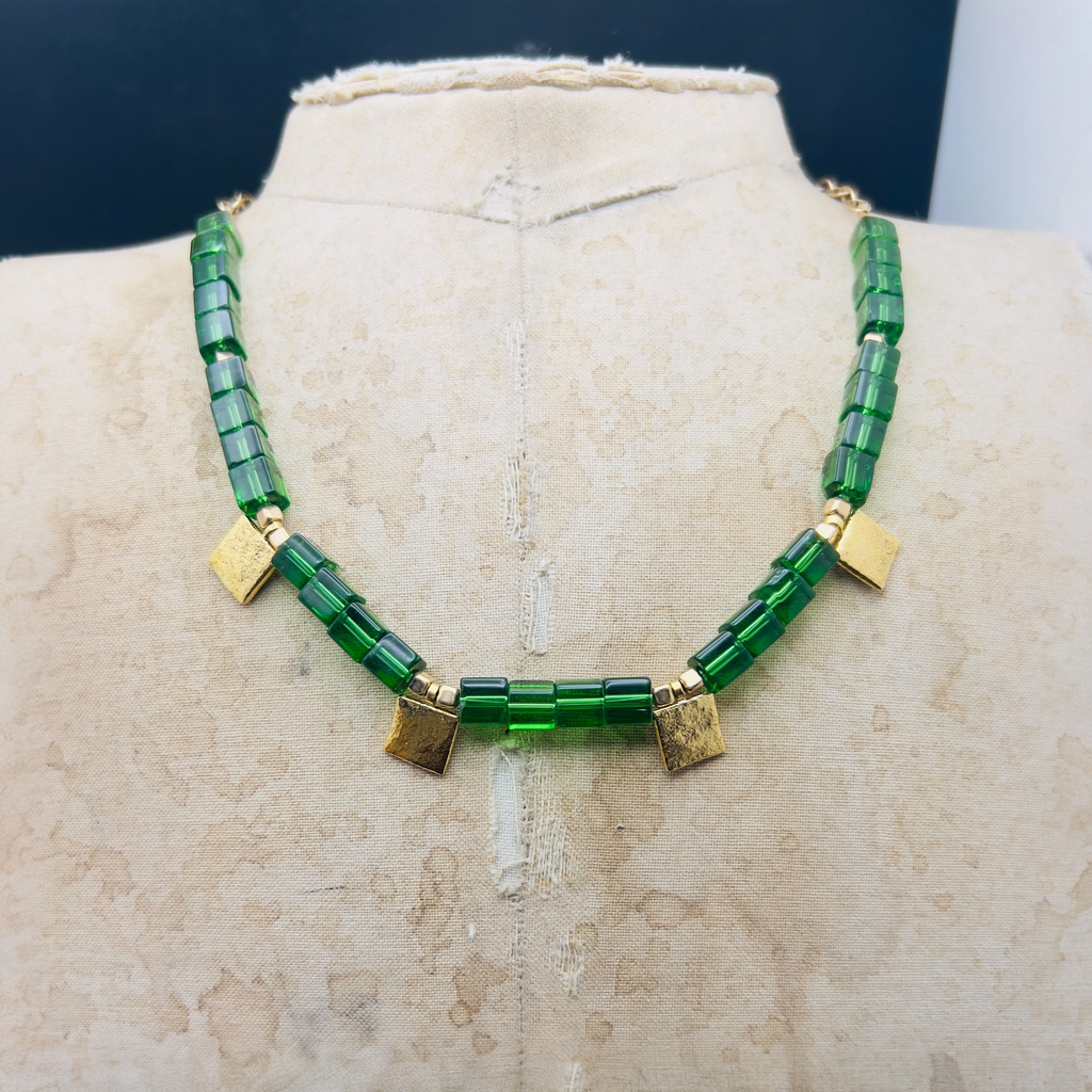Green and gold cubed necklace