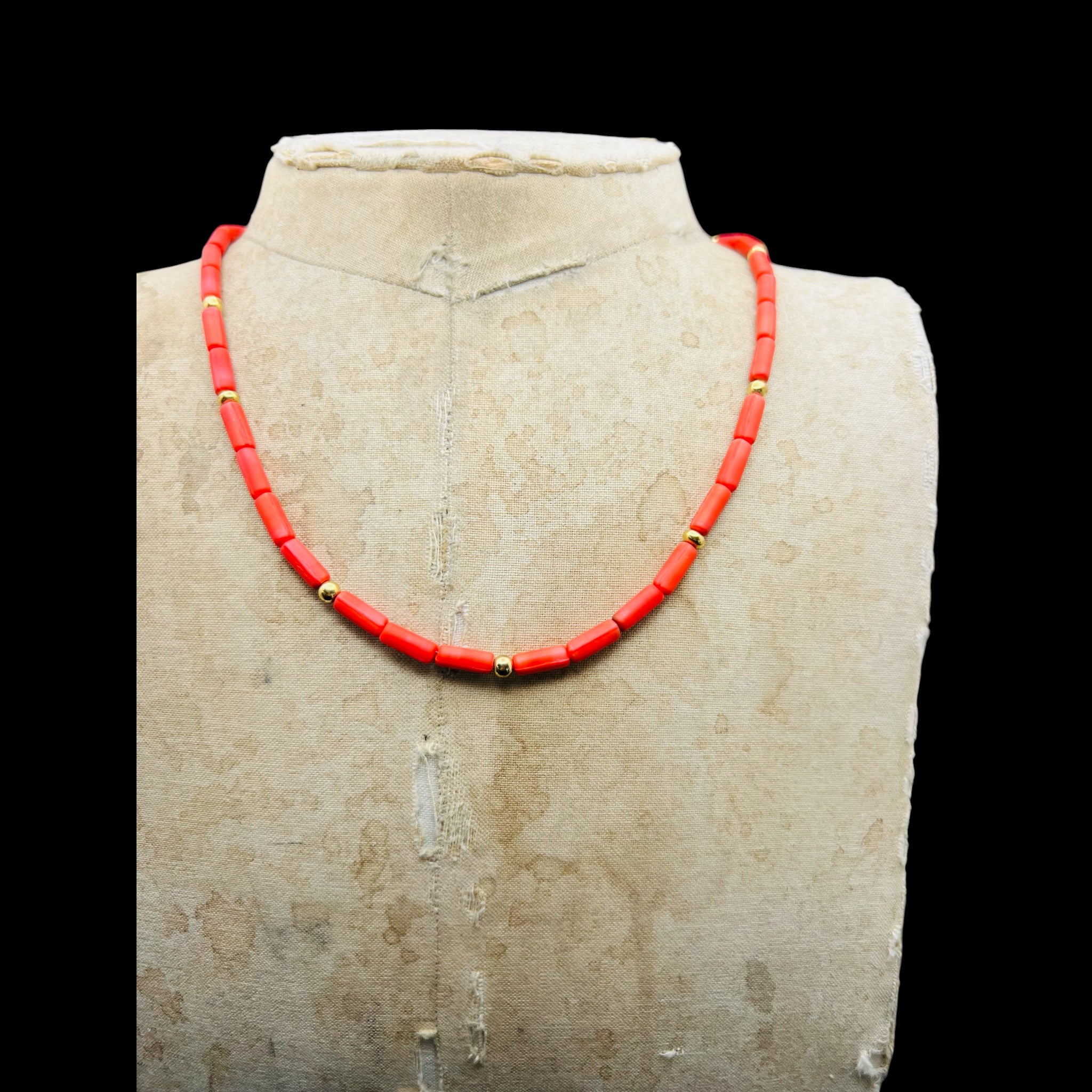 Coral not coral glass necklace