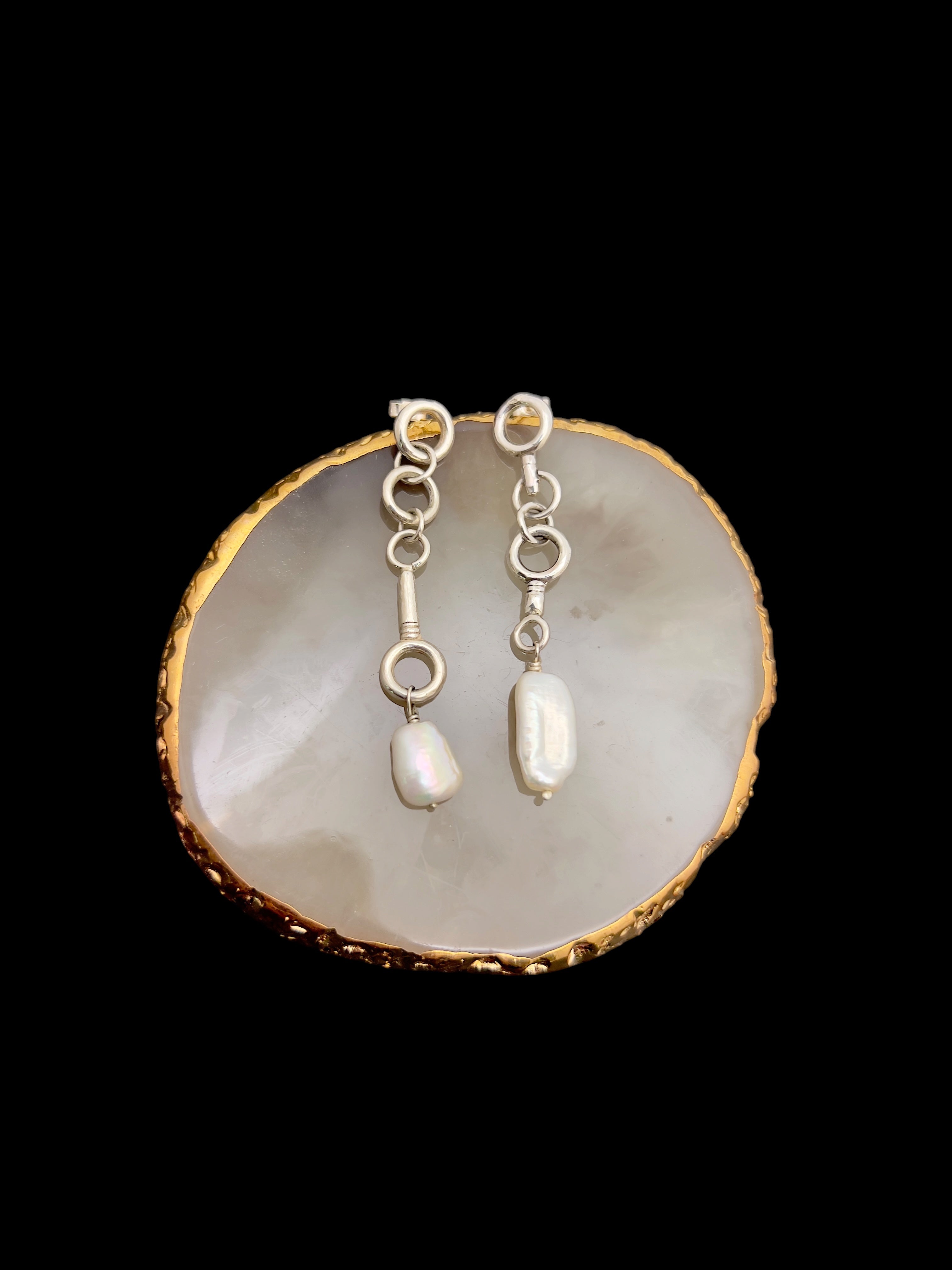 Key piece pearl earrings
