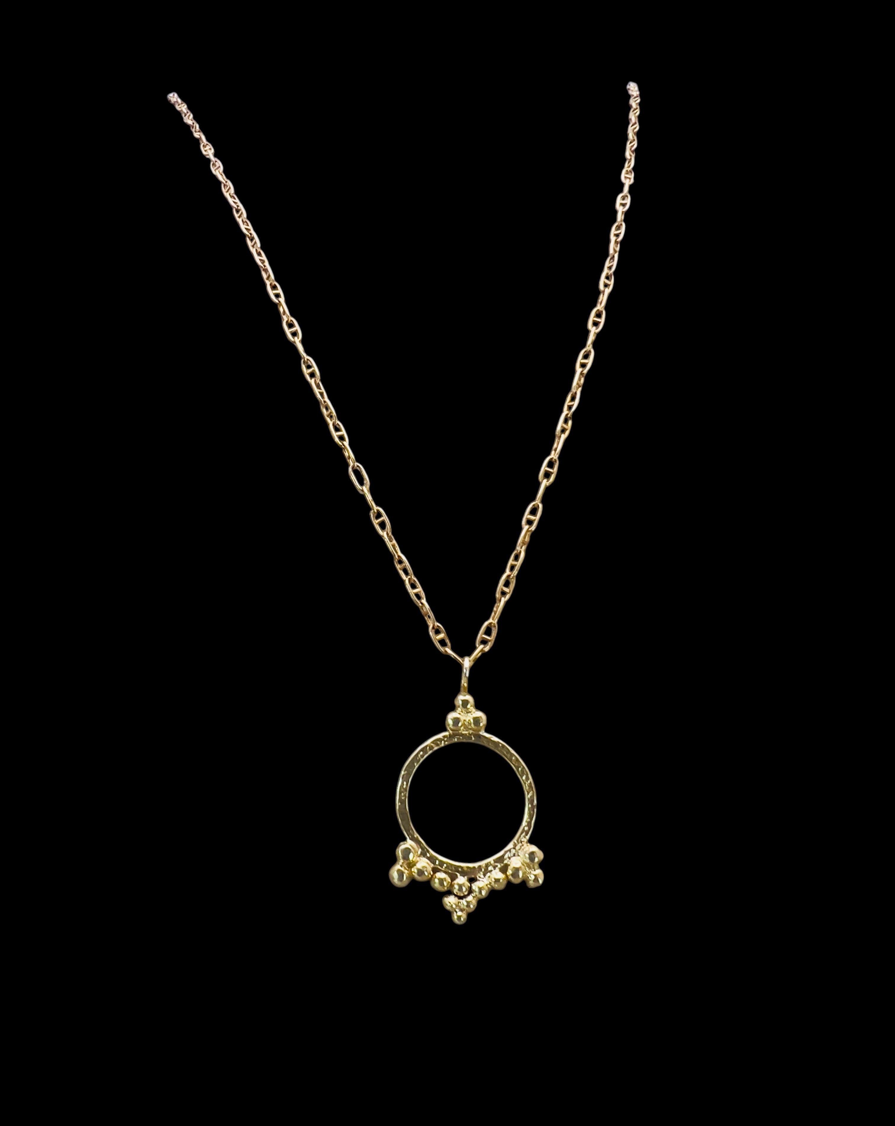 Mata piece necklace