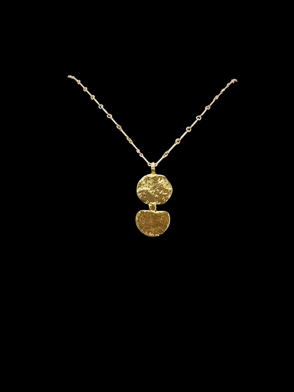 Gyali pendant