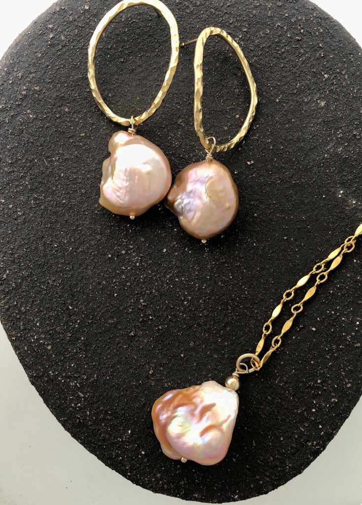 Baroqqua necklace - Emma Stanton Jewellery