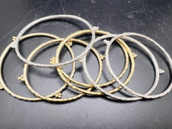 Oval Mata Bangle - Image 4