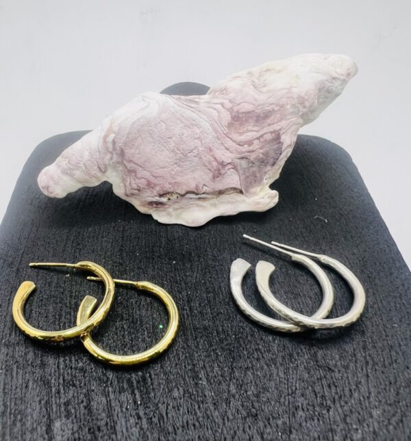 Simple component hoops