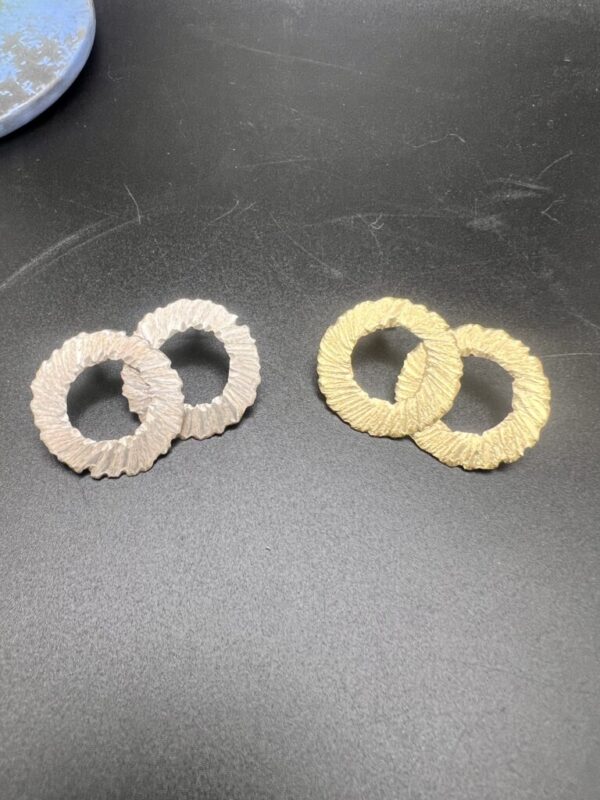 Wide Halo earrings - Image 4