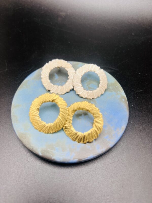 Wide Halo earrings